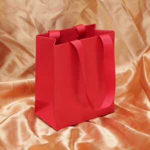 Wholesale Cardboard Paper Bags Custom Logo Holiday Gift Bags